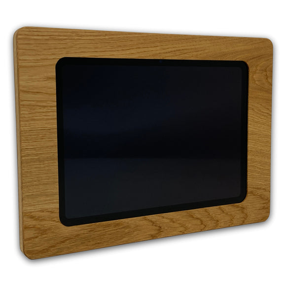 Halter für iPad in Eiche gewachst – wood and i